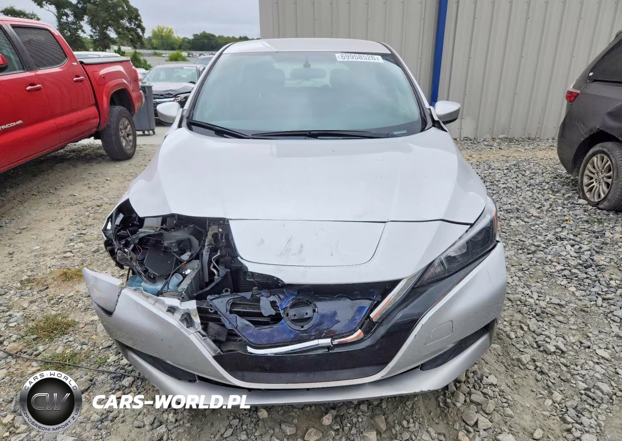 2018 Nissan Leaf S VIN:1N4AZ1CP3JC308231 - 5