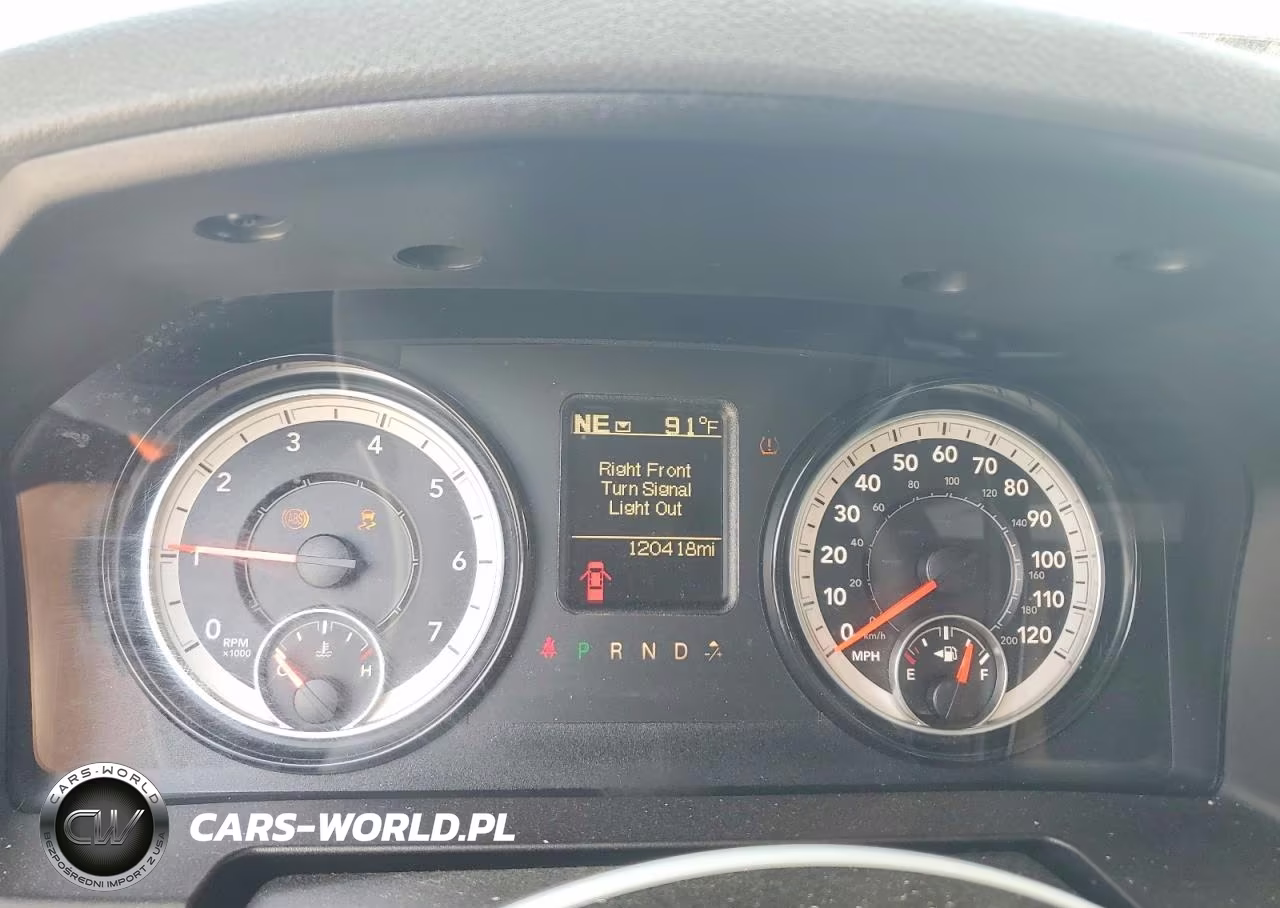 2018 Ram 1500 St VIN:1C6RR6FT3JS169167 - 9