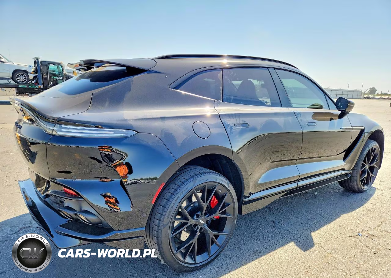 2025 Aston Martin Dbx 707 VIN:SD7VUJDW3STV11976 - 3