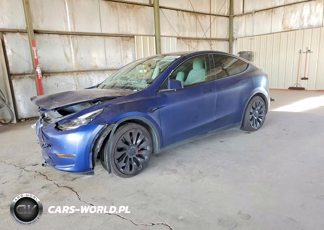 2021 Tesla Model Y VIN:5YJYGDEFXMF245656 - 1