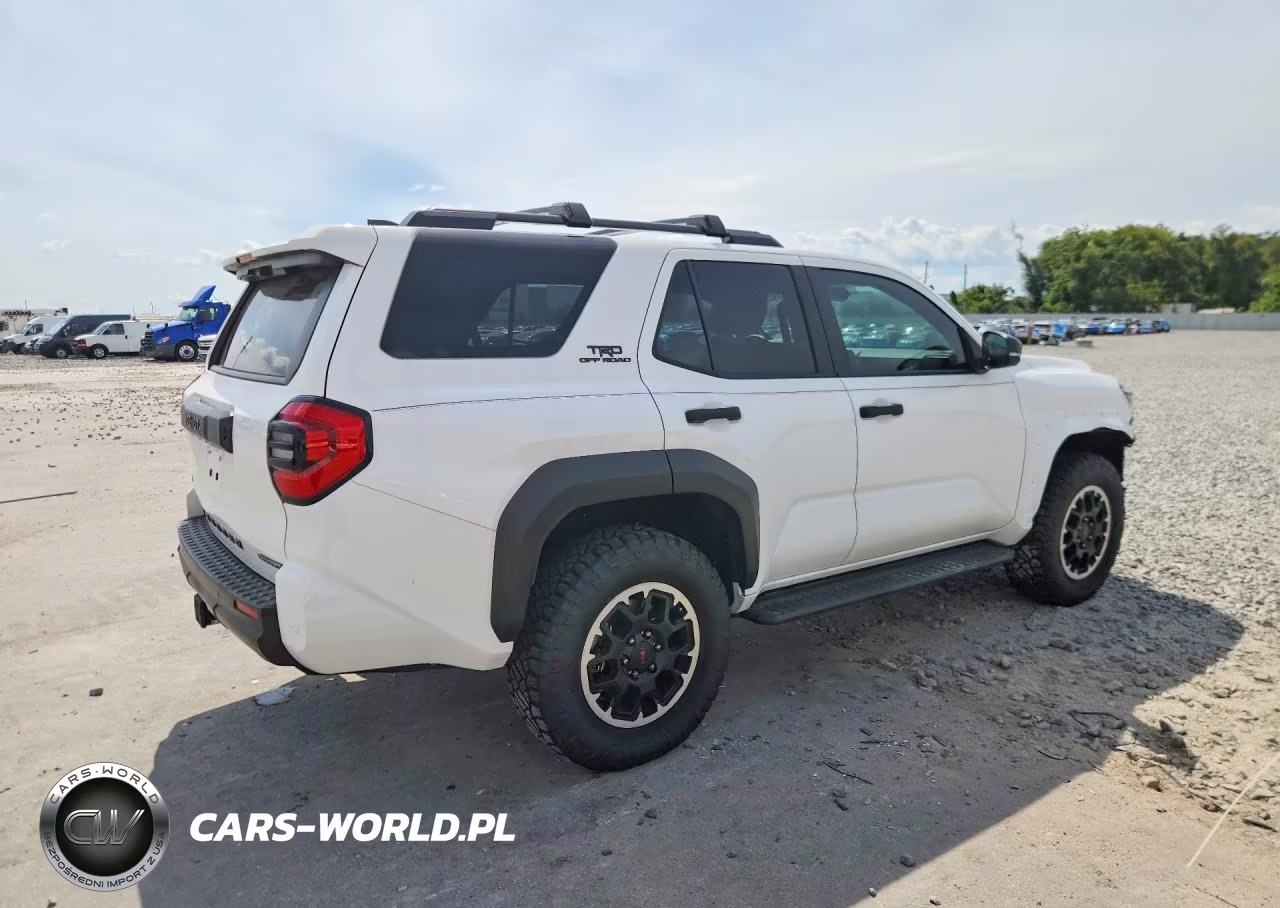 2025 Toyota 4Runner Trd Off-Road Hv VIN:JTEVB5BR9S5007622 - 3