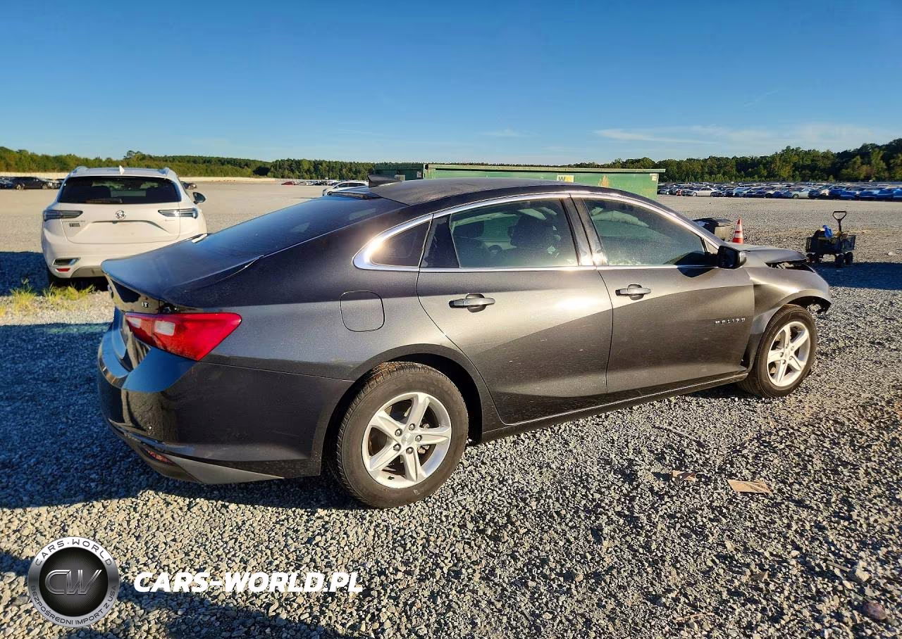 2016 Chevrolet Malibu Lt VIN:1G1ZE5ST0GF268107 - 3