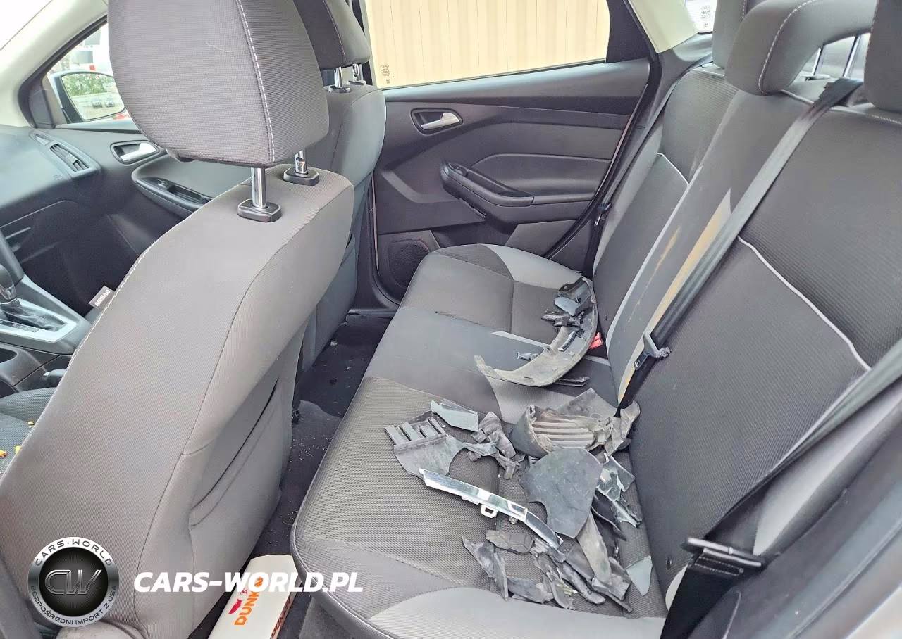 2013 Ford Focus Se VIN:1FADP3F21DL289617 - 10