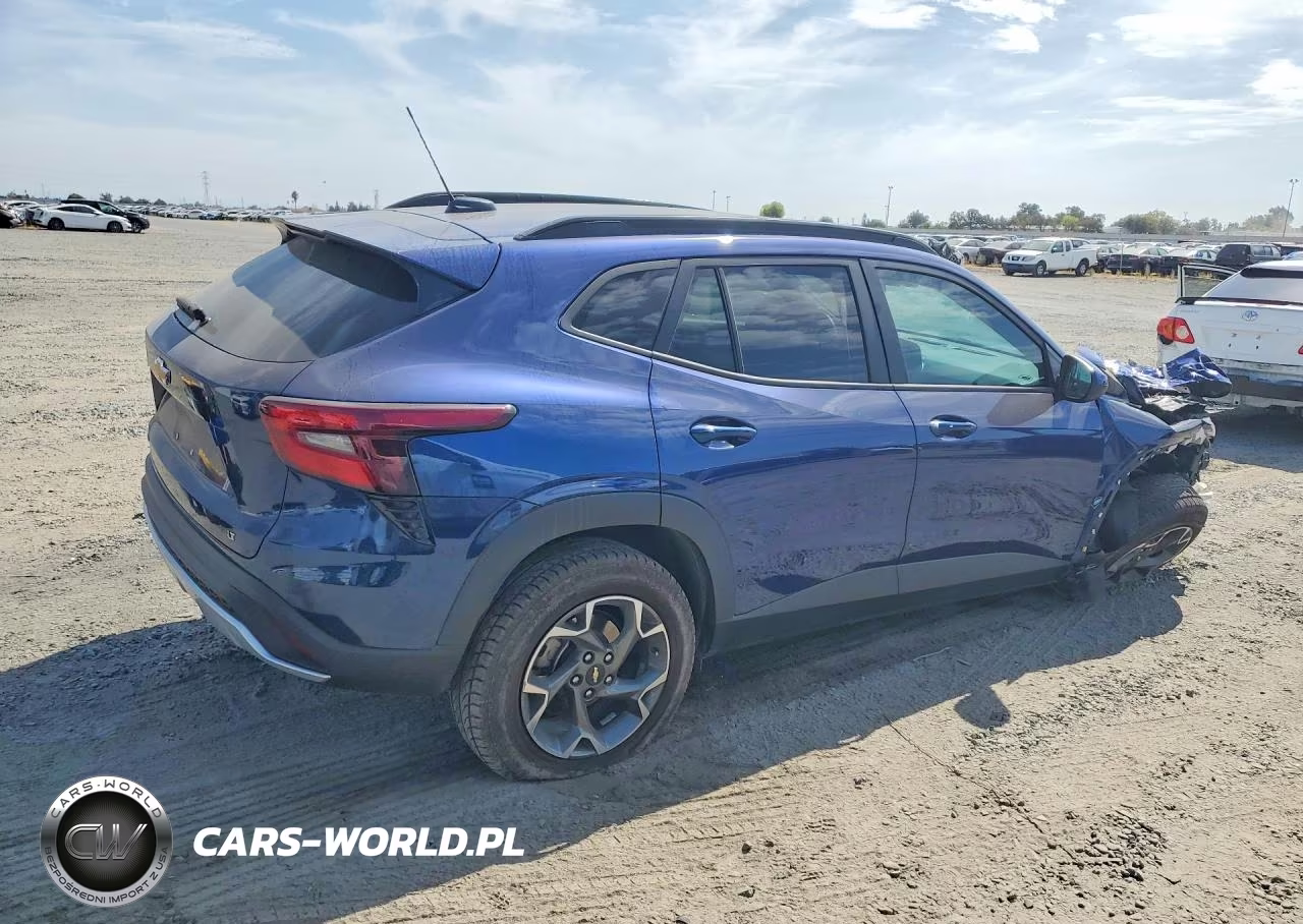 2024 Chevrolet Trax 1Lt VIN:KL77LHE29RC064626 - 3