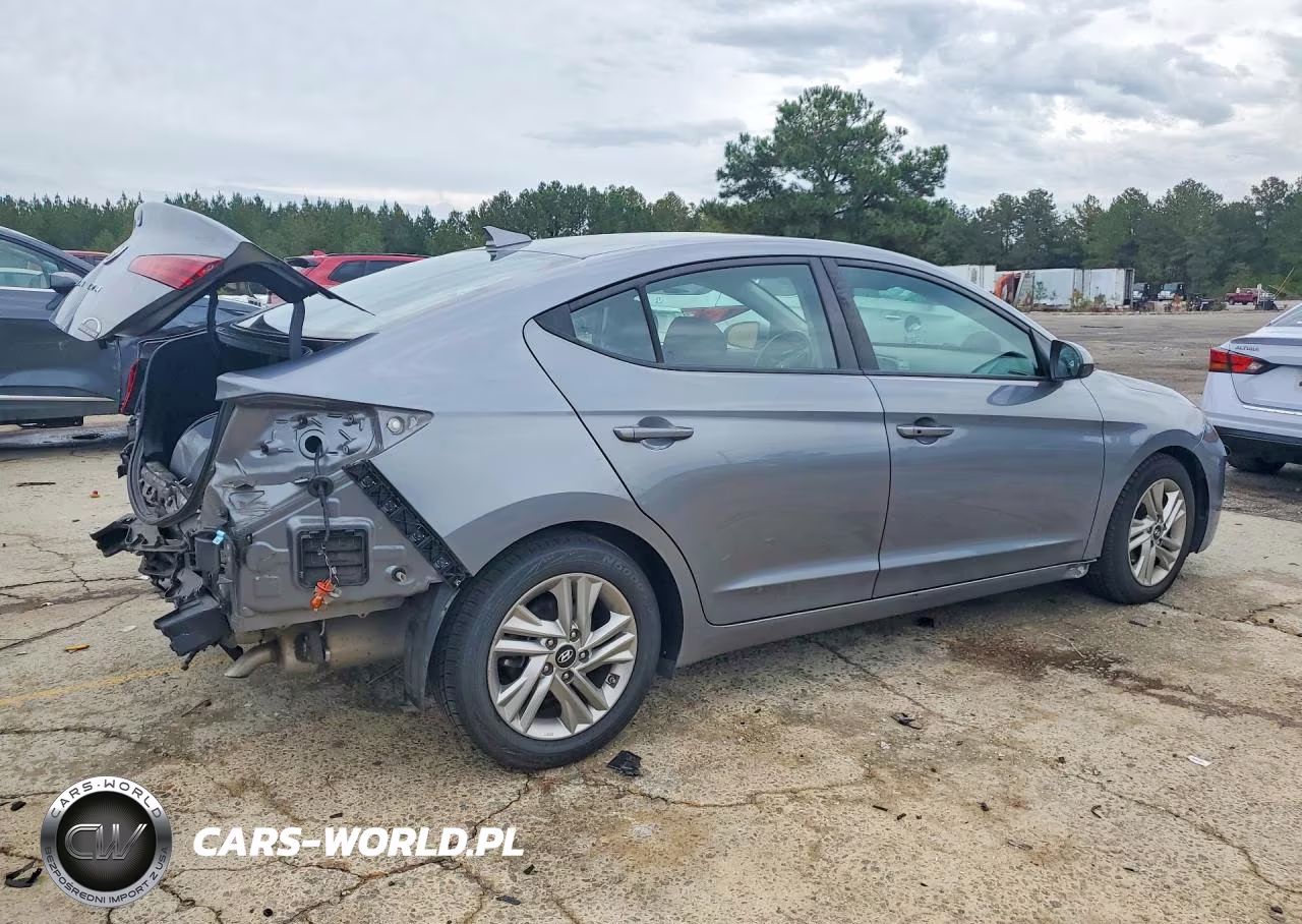 2019 Hyundai Elantra Value Edition VIN:KMHD84LF9KU892242 - 3
