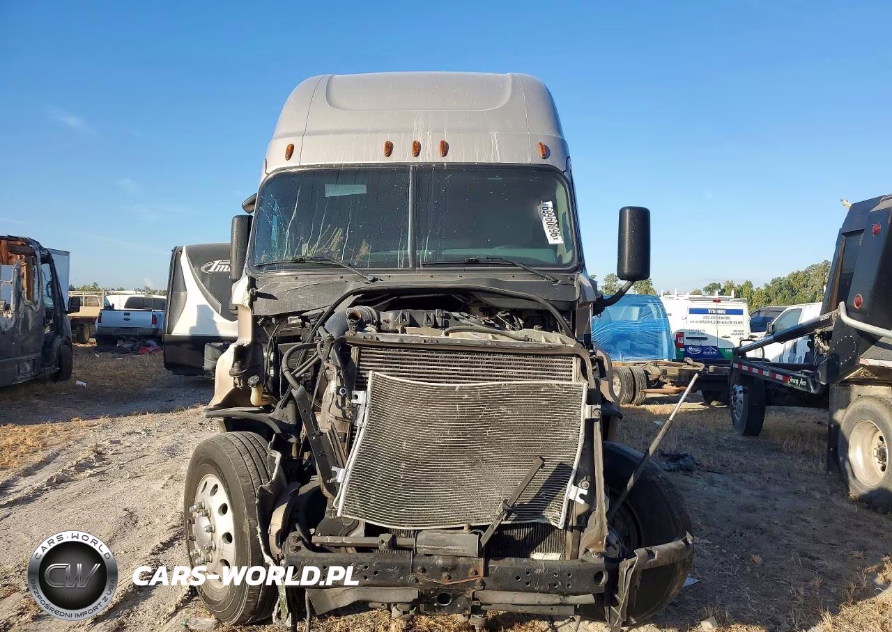 2016 Freightliner Cascadia 125 Semi Truck VIN:3AKGGLD55GSGC5080 - 5