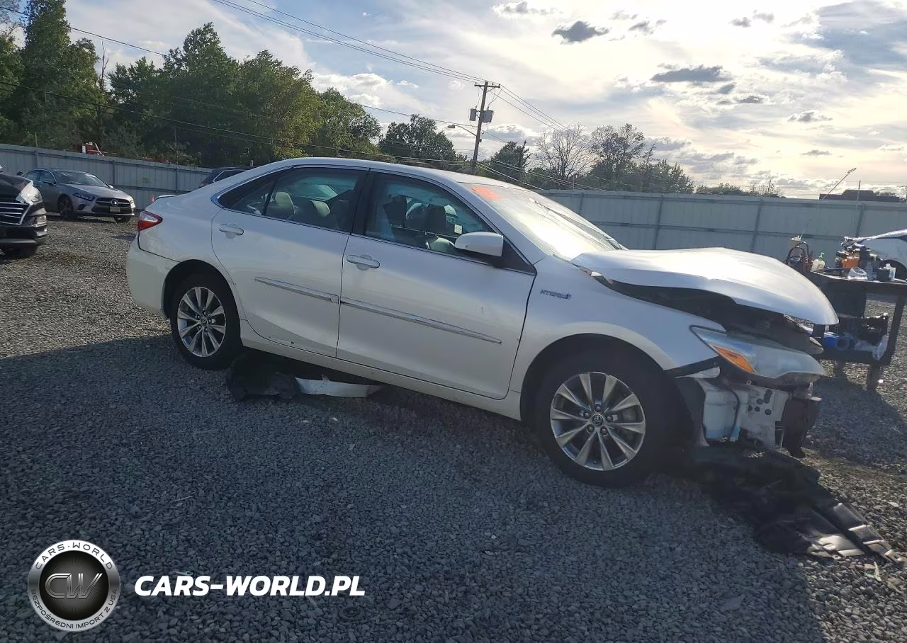 2015 Toyota Camry Hybrid Xle VIN:4T1BD1FK0FU160162 - 4
