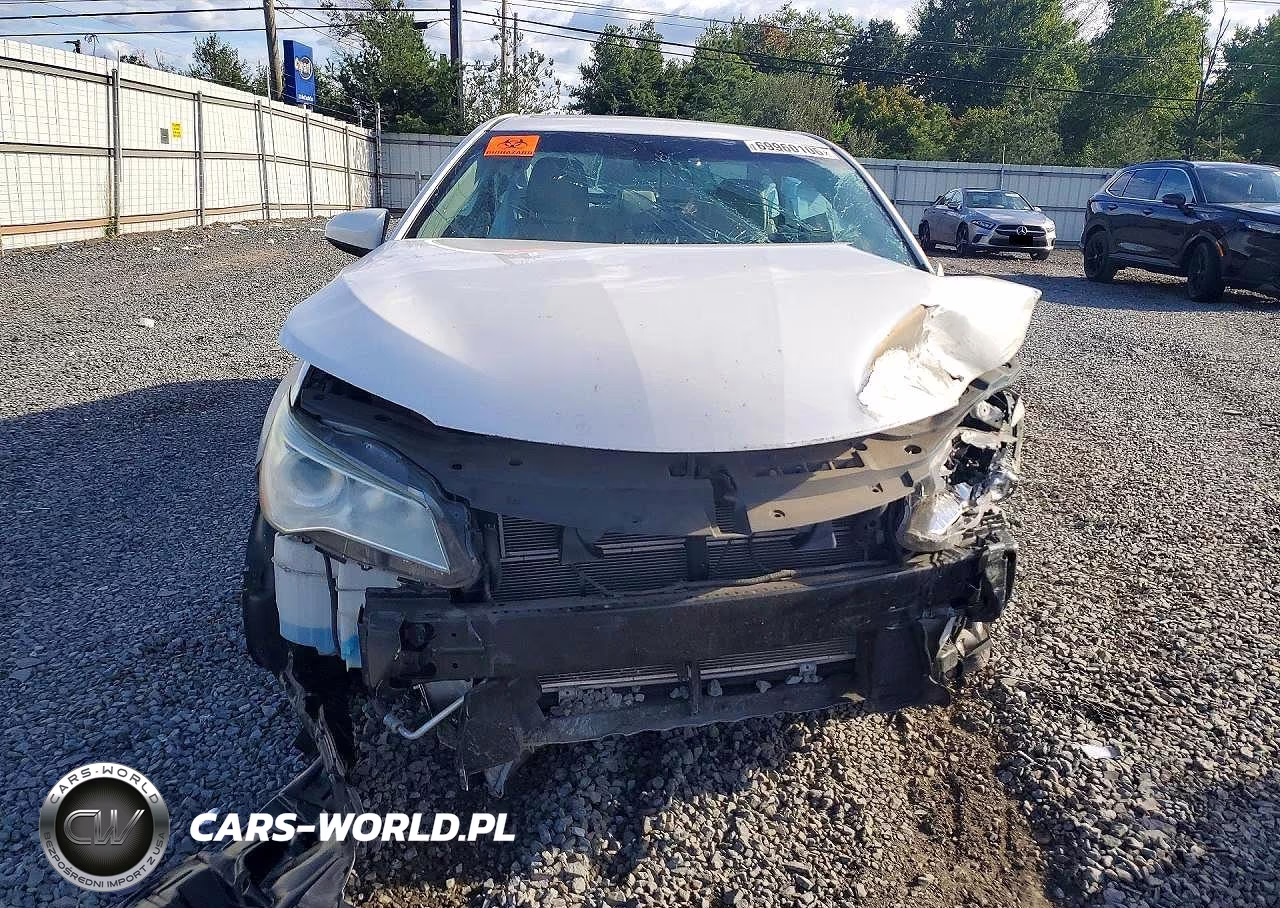 2015 Toyota Camry Hybrid Xle VIN:4T1BD1FK0FU160162 - 5