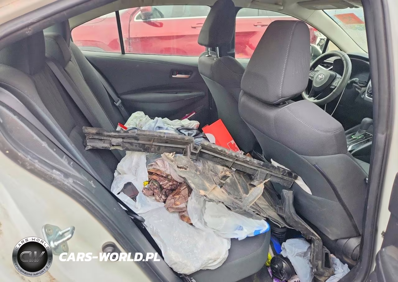 2020 Toyota Corolla Le VIN:JTDEBRBE0LJ004223 - 10
