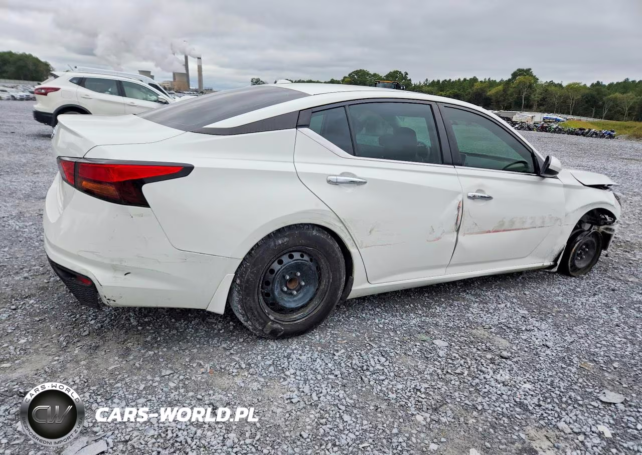 2019 Nissan Altima S VIN:1N4BL4BV3KC137473 - 3