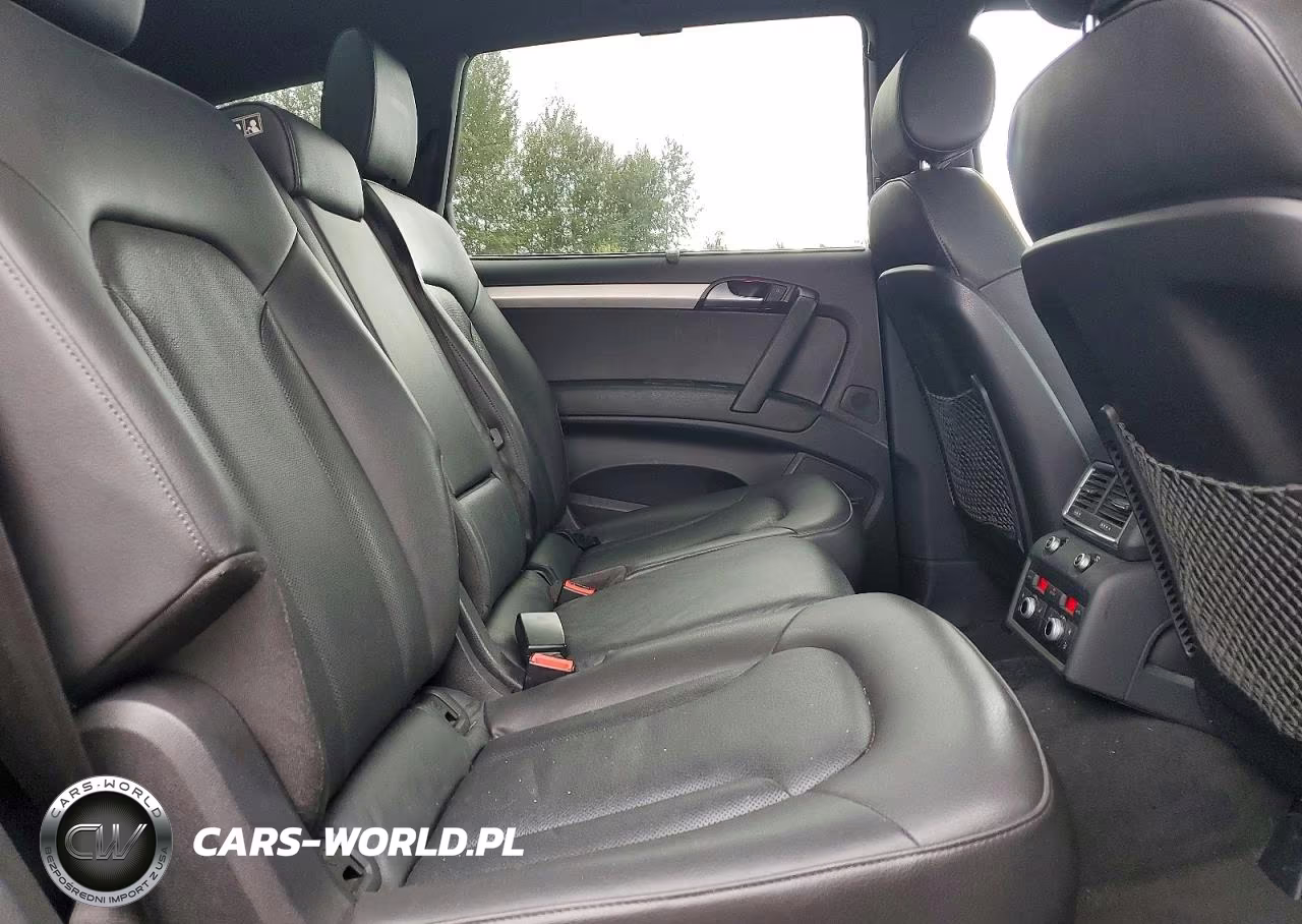 2015 Audi Q7 Prestige VIN:WA1DGAFE5FD023923 - 11