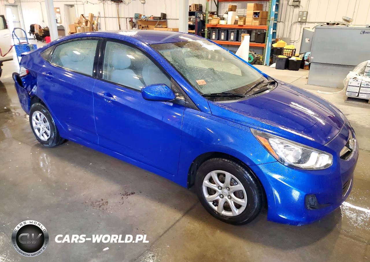 2013 Hyundai Accent Gls VIN:KMHCT4AE3DU576830 - 4
