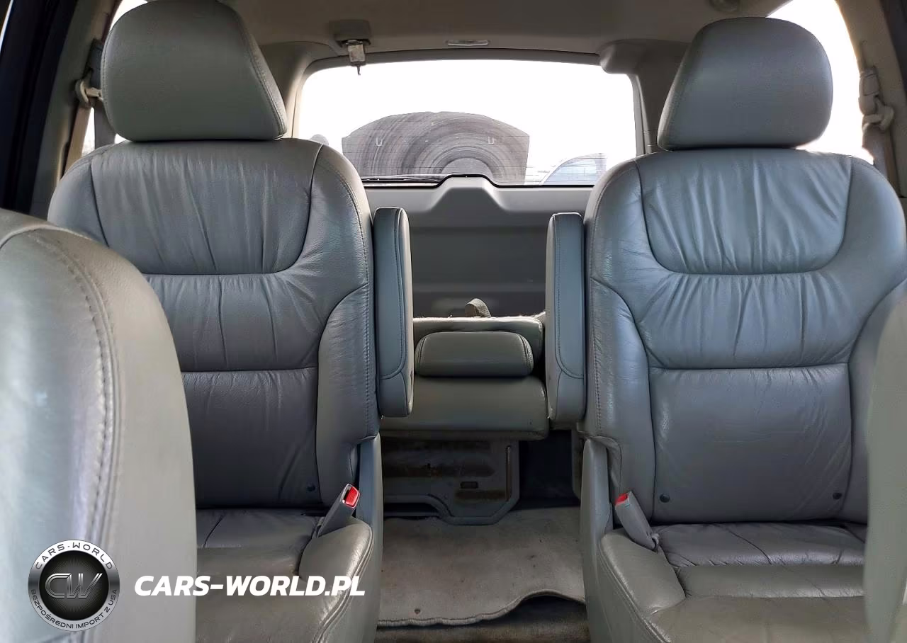 2007 Honda Odyssey Touring VIN:5FNRL38877B113675 - 10
