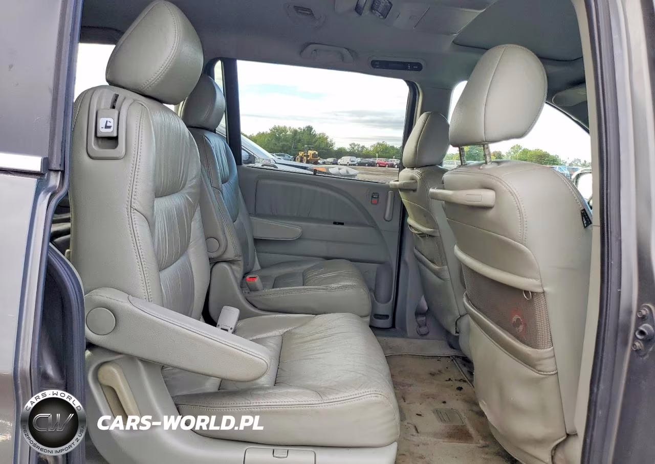 2007 Honda Odyssey Touring VIN:5FNRL38877B113675 - 11
