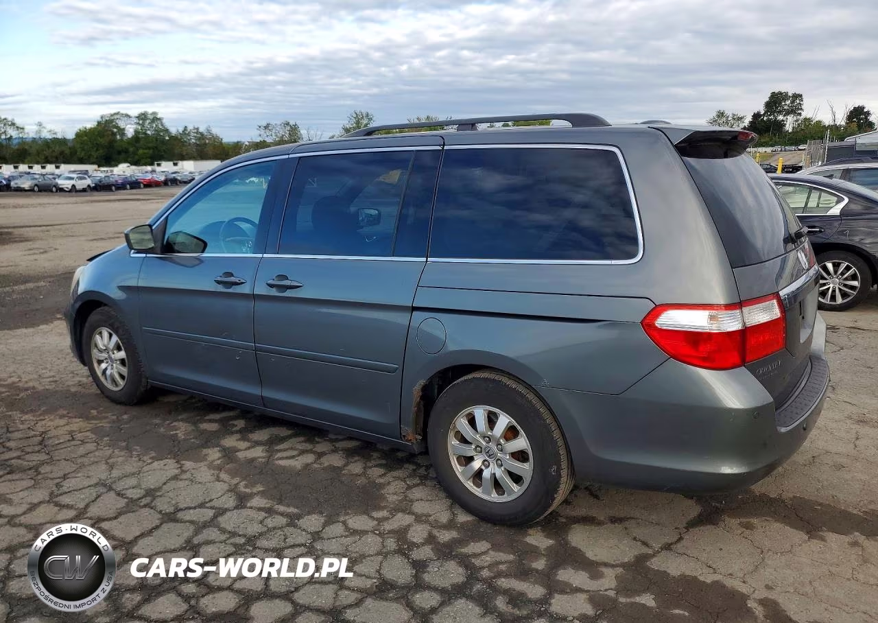 2007 Honda Odyssey Touring VIN:5FNRL38877B113675 - 2