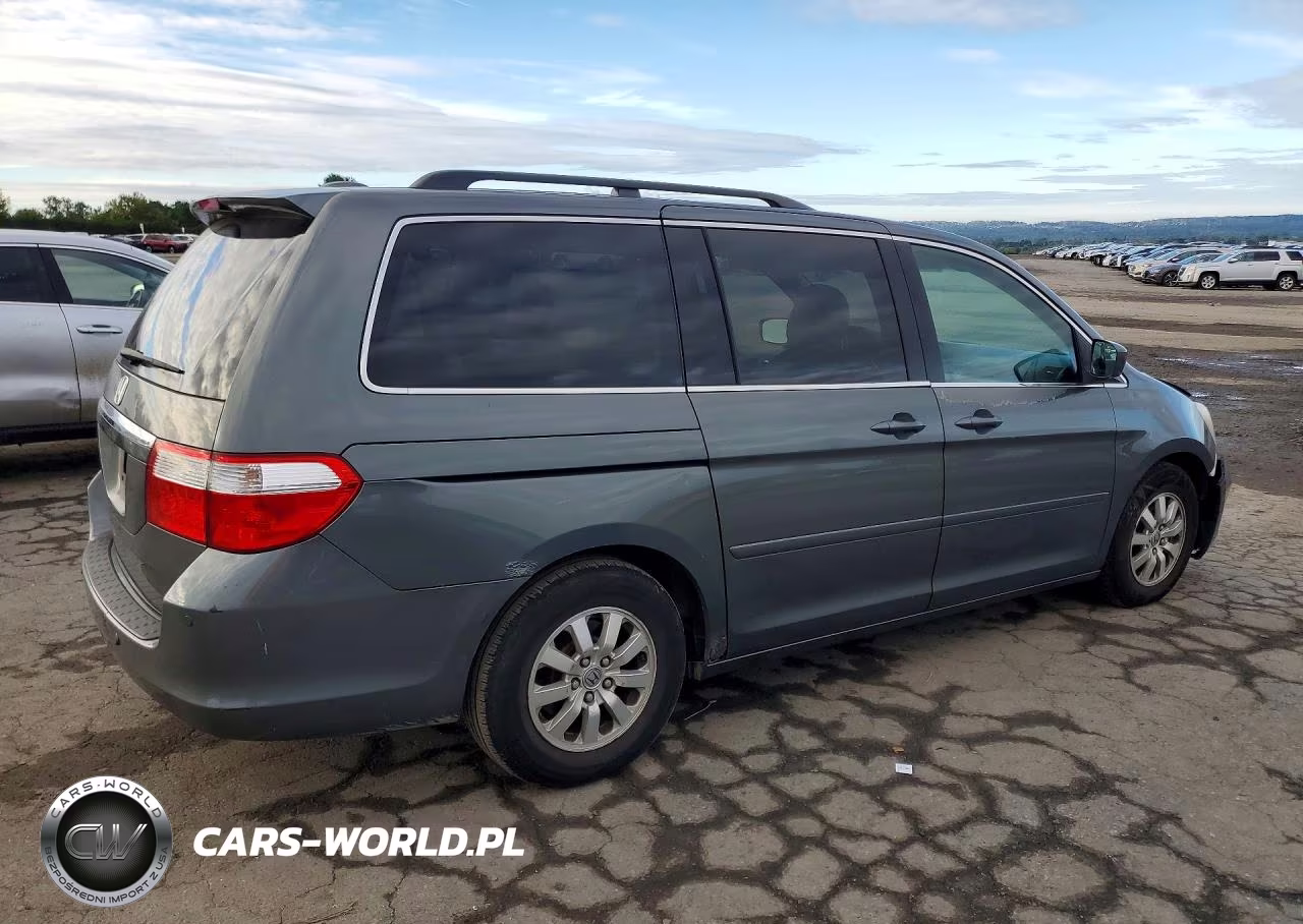 2007 Honda Odyssey Touring VIN:5FNRL38877B113675 - 3