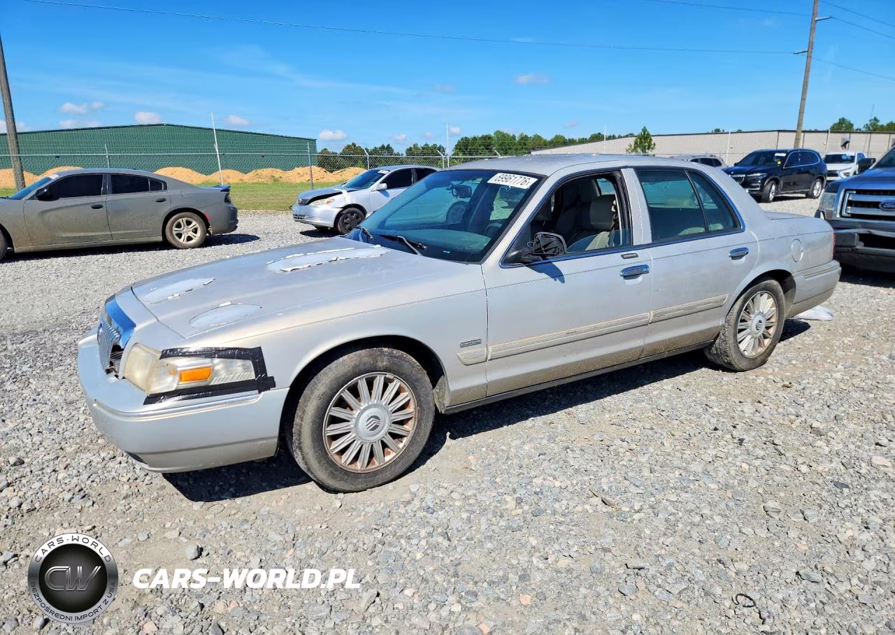 2009 Mercury Grand Marquis Ls – zdjęcie 1 z 12