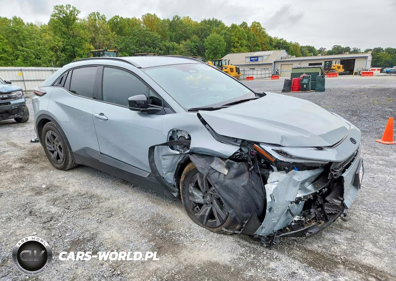 2026 Toyota C-Hr Se VIN:JTMAAAAD9TJ016107 - 4