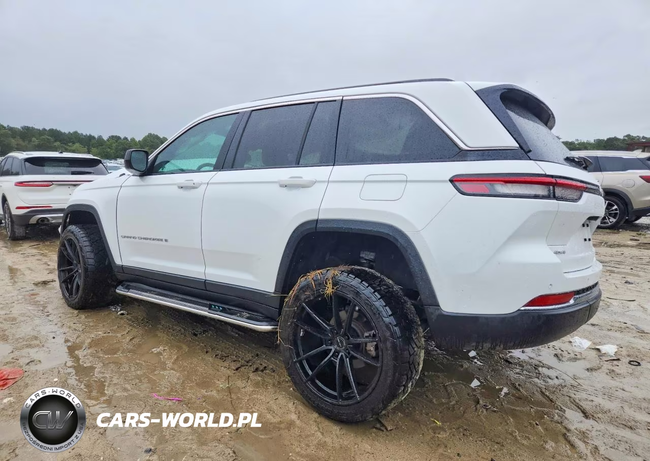 2024 Jeep Grand Cherokee Laredo VIN:1C4RJHAG6RC250384 - 2