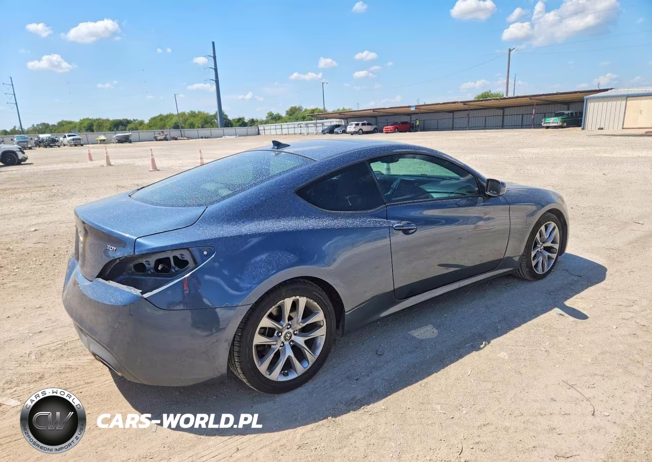 2013 Hyundai Genesis Coupe 2.0T Premium VIN:KMHHT6KD2DU088038 - 3