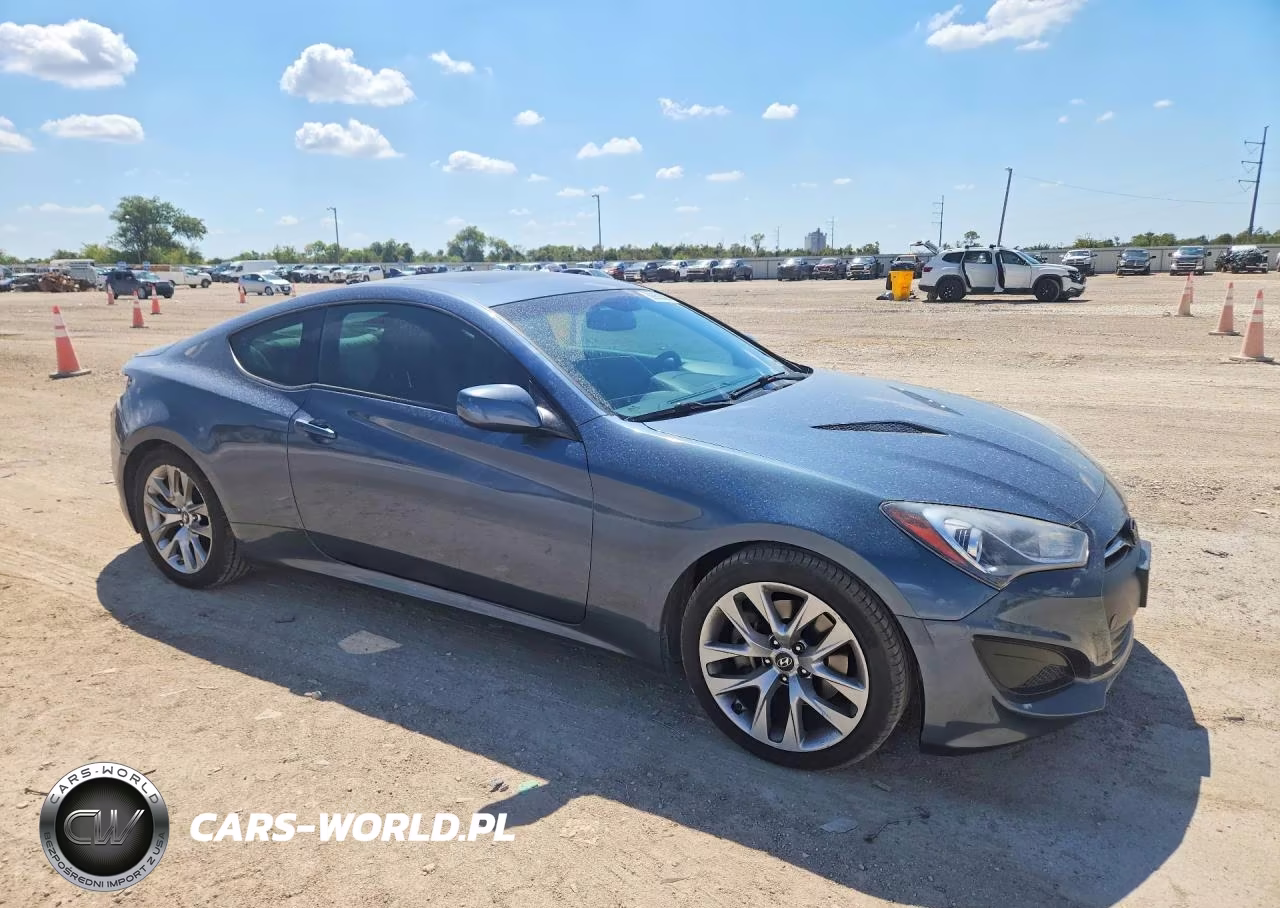 2013 Hyundai Genesis Coupe 2.0T Premium VIN:KMHHT6KD2DU088038 - 4