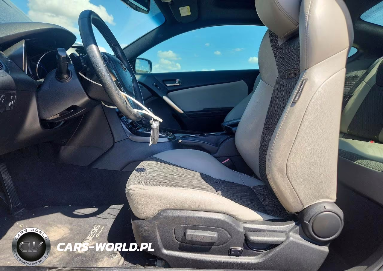 2013 Hyundai Genesis Coupe 2.0T Premium VIN:KMHHT6KD2DU088038 - 7