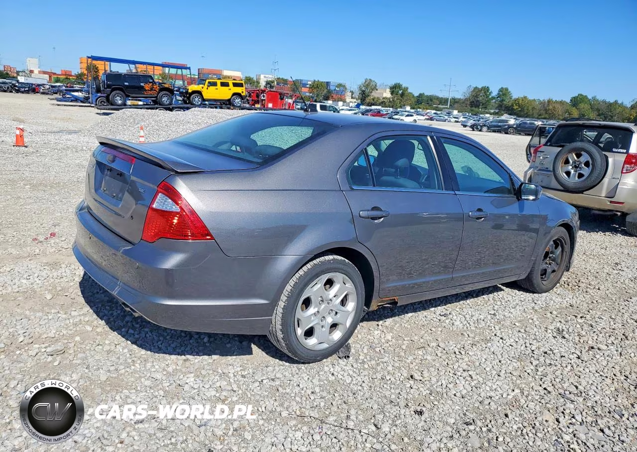 2010 Ford Fusion Se VIN:3FAHP0HA3AR393298 - 3