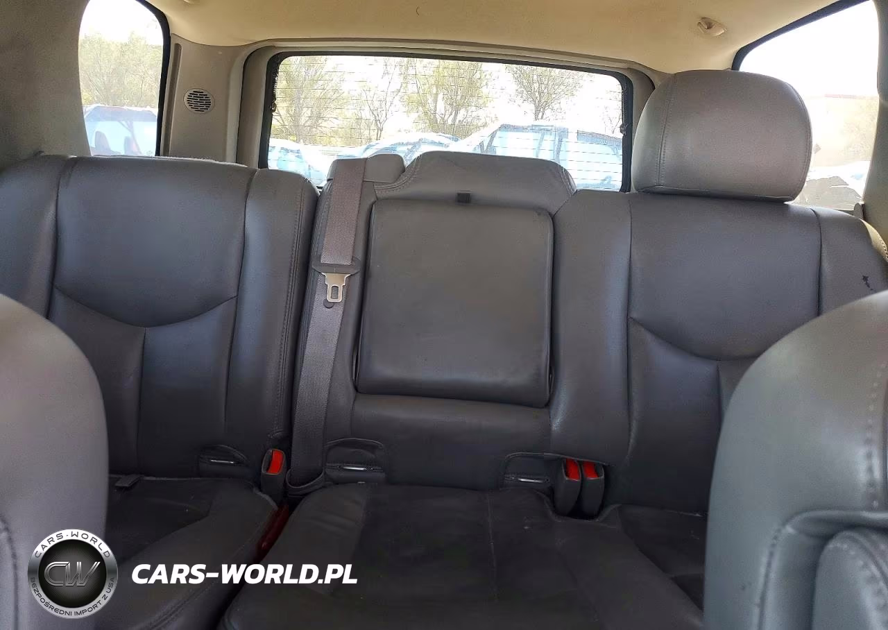 2005 GMC Yukon VIN:1GKEC13T85R205968 - 10