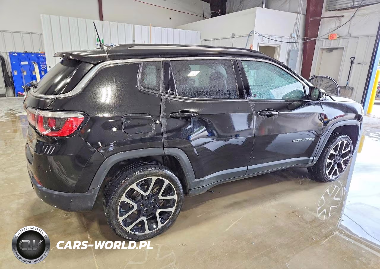 2018 Jeep Compass Limited VIN:3C4NJDCB5JT336819 - 3