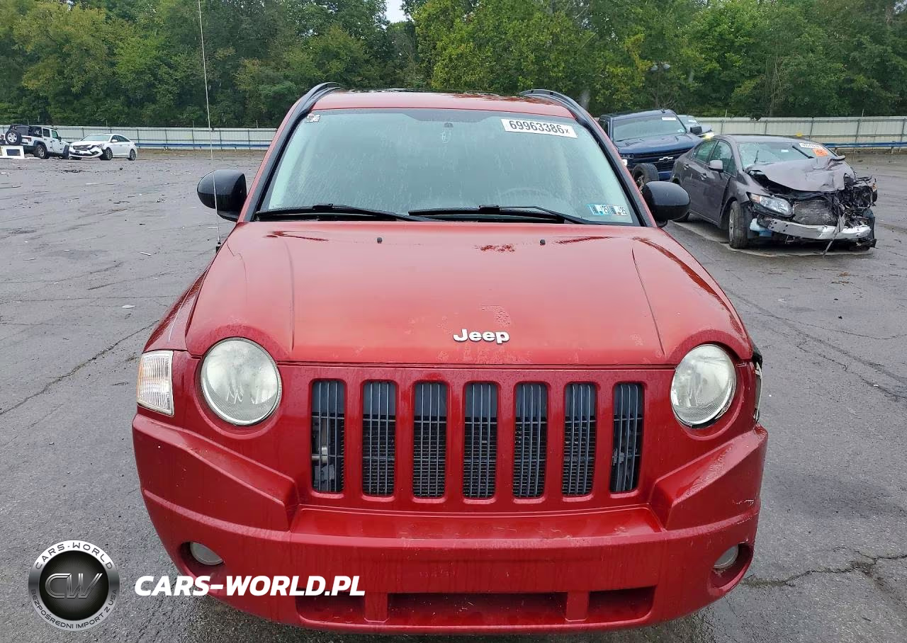 2009 Jeep Compass Sport VIN:1J4FF47B49D202668 - 5