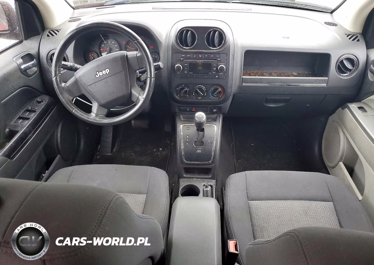 2009 Jeep Compass Sport VIN:1J4FF47B49D202668 - 8