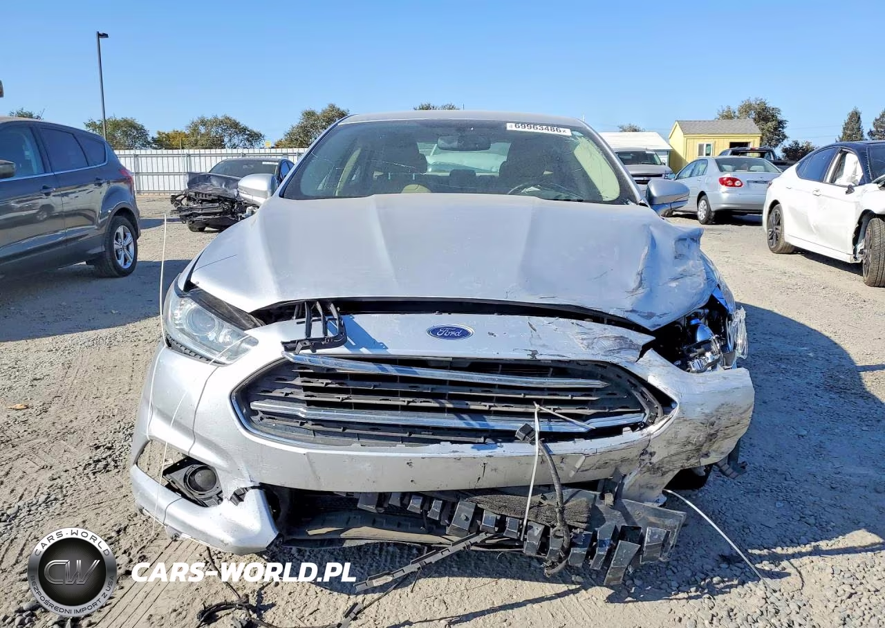 2016 Ford Fusion Se Hybrid VIN:3FA6P0LU7GR304737 - 5