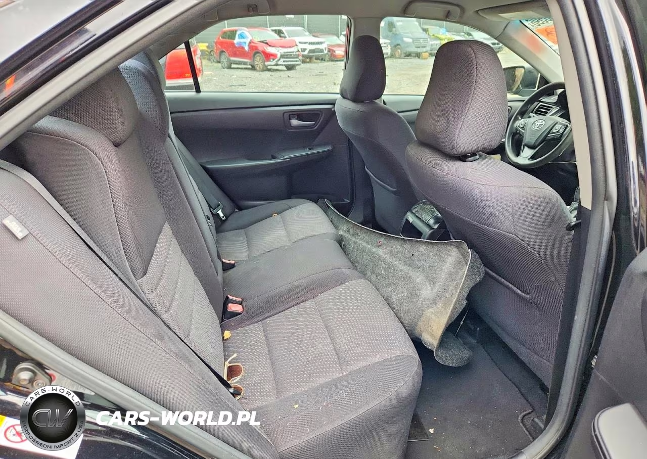 2017 Toyota Camry Le VIN:4T1BF1FK4HU635437 - 10