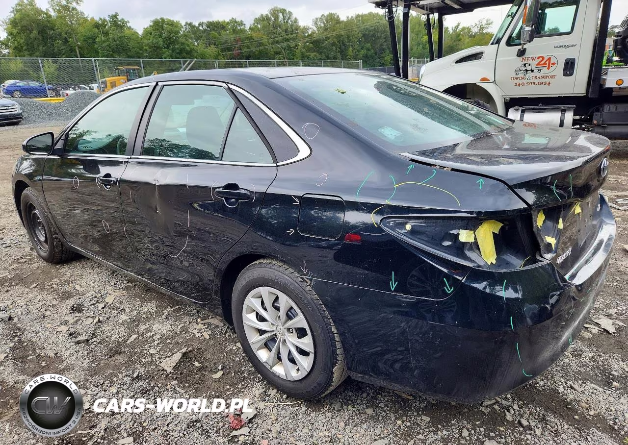 2017 Toyota Camry Le VIN:4T1BF1FK4HU635437 - 2