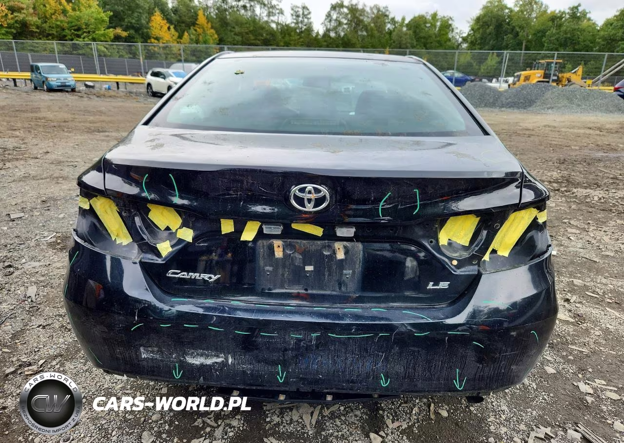 2017 Toyota Camry Le VIN:4T1BF1FK4HU635437 - 6