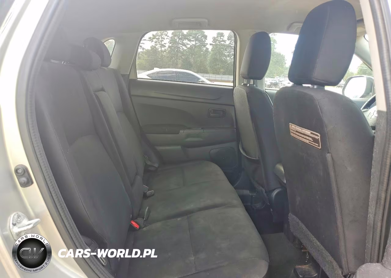 2015 Mitsubishi Outlander Sport Es VIN:4A4AP3AUXFE053053 - 11