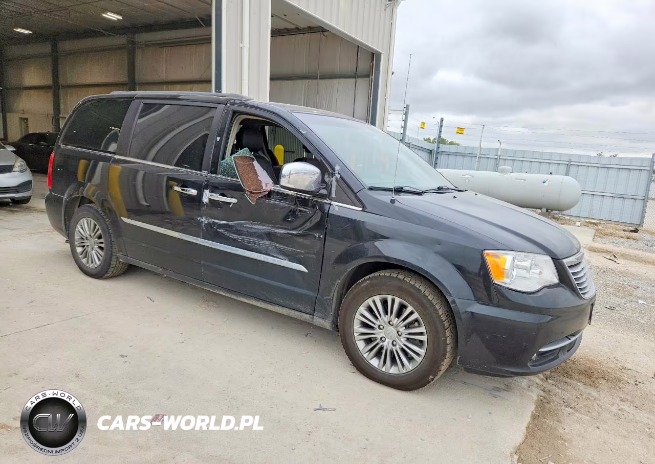 2013 Chrysler Town & Country Touring L VIN:2C4RC1CGXDR715098 - 4