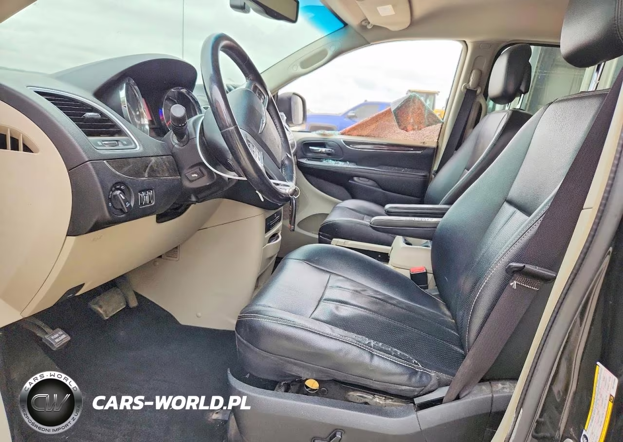 2013 Chrysler Town & Country Touring L VIN:2C4RC1CGXDR715098 - 7