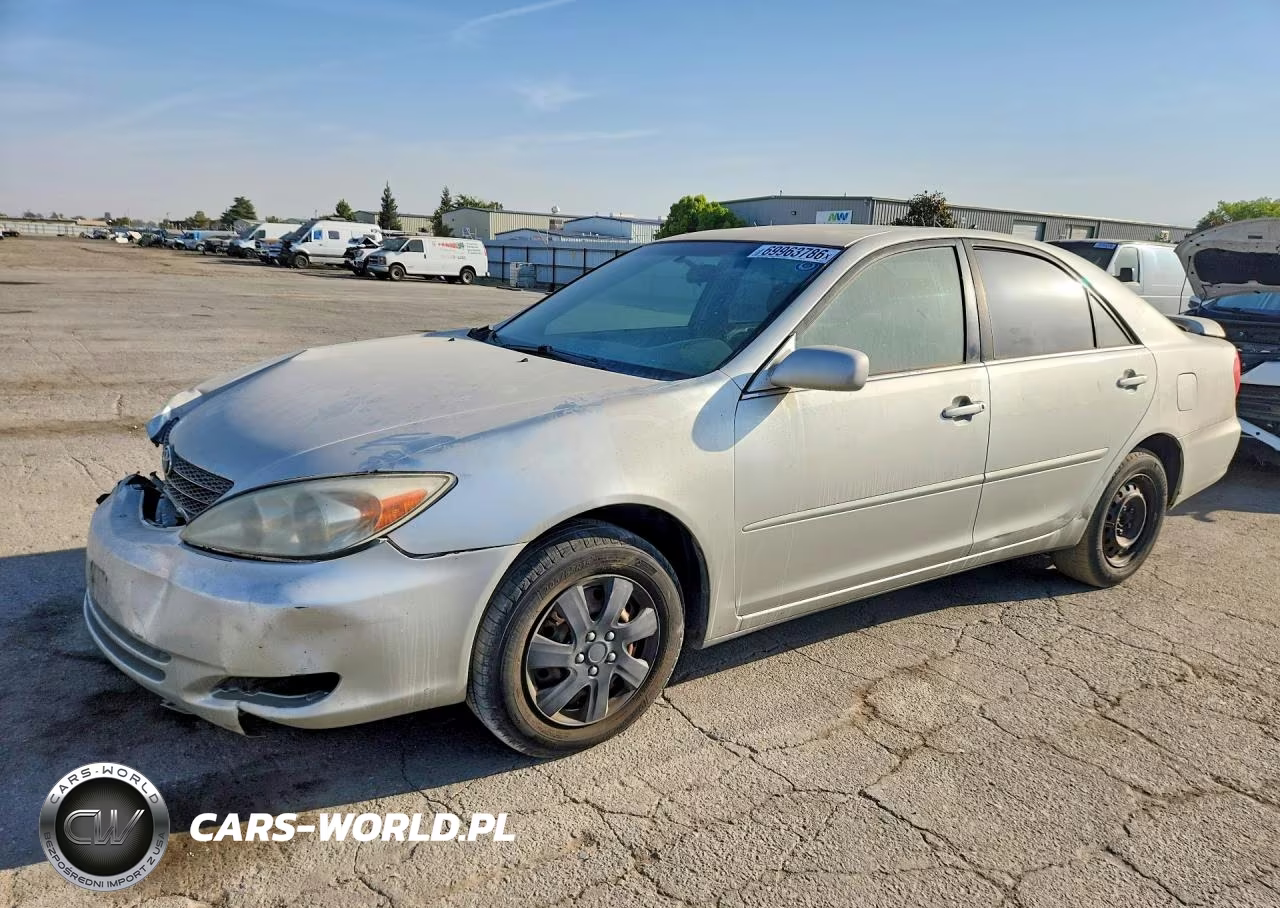 2004 Toyota Camry Le
