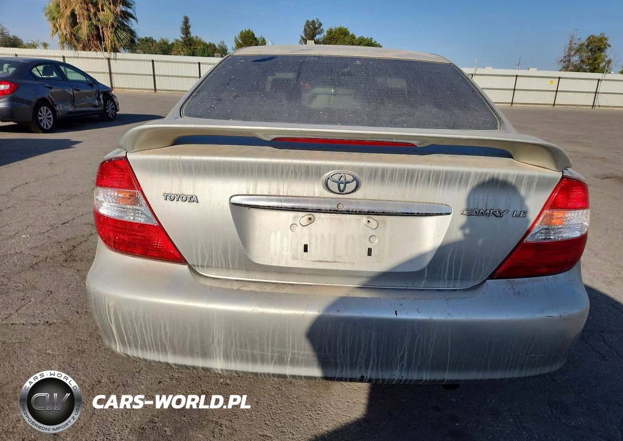 2004 Toyota Camry Le VIN:JTDBE32K040280499 - 6