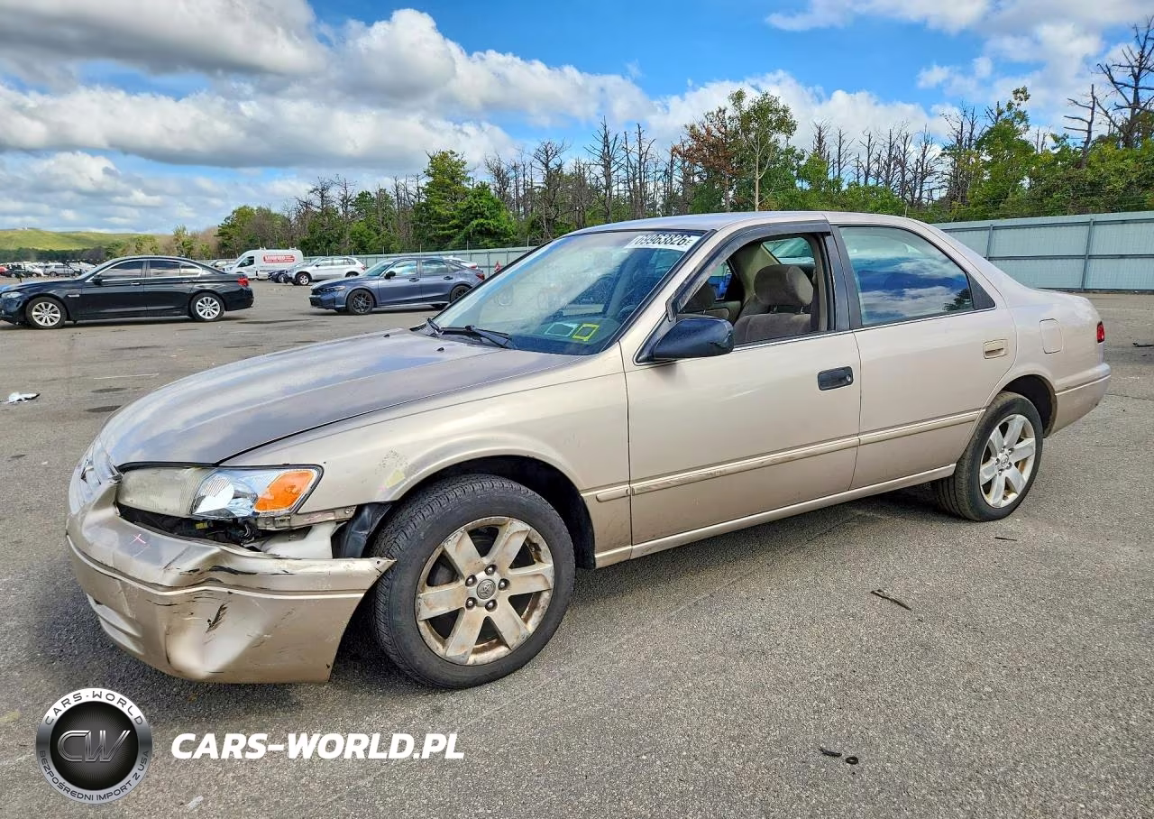 1999 Toyota Camry Le