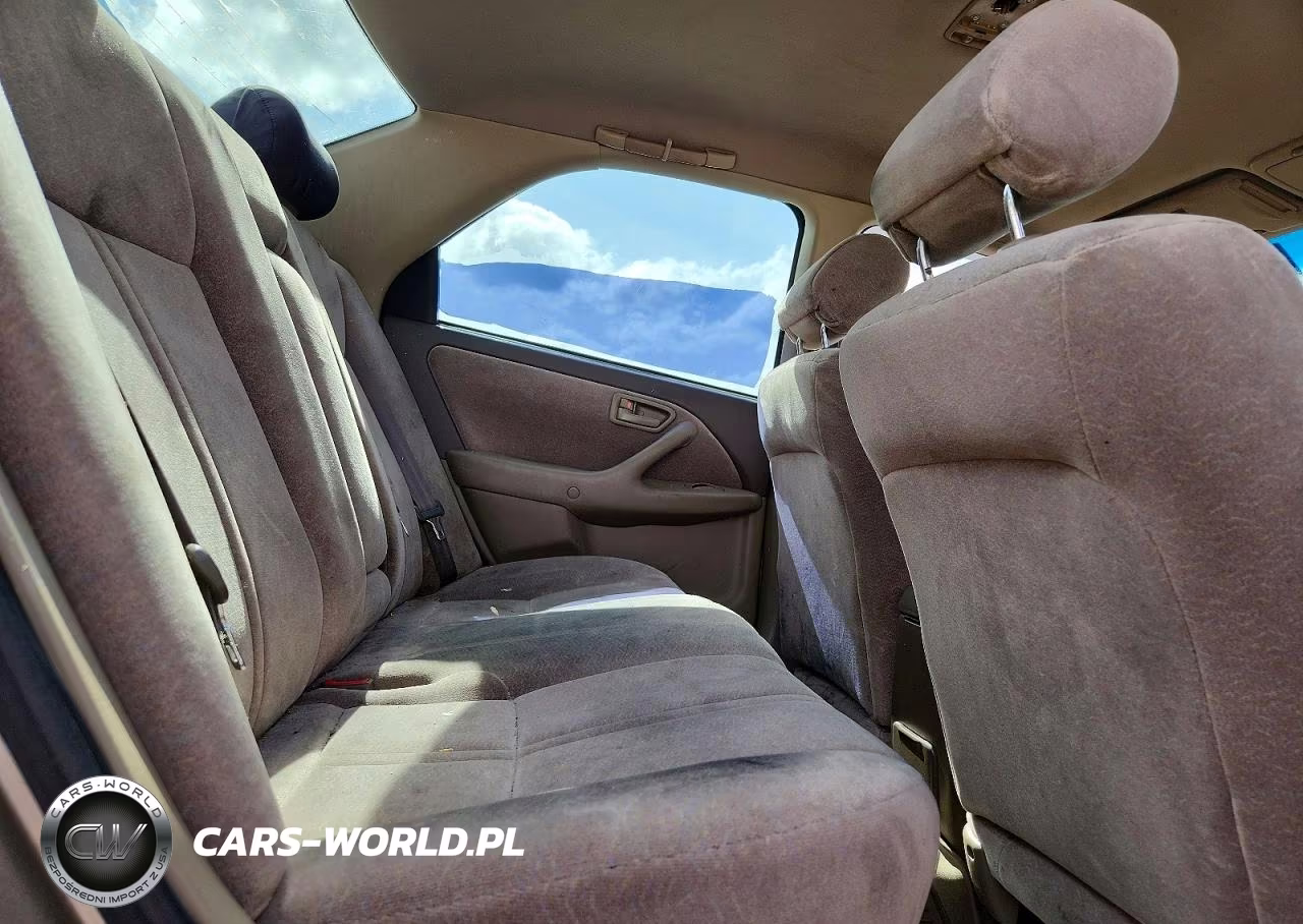 1999 Toyota Camry Le VIN:4T1BG22K4XU408823 - 10