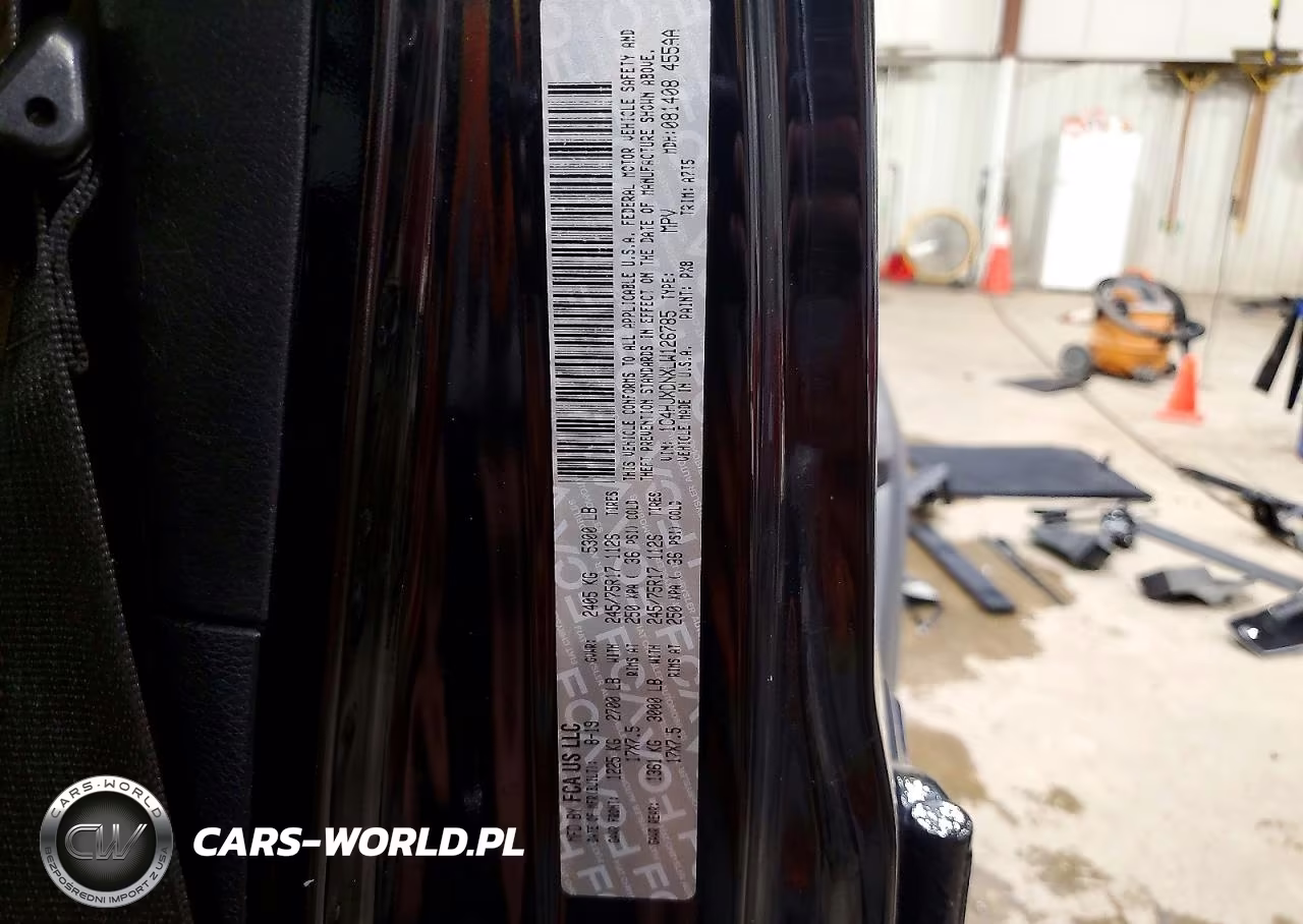 2020 Jeep Wrangler Unlimited Sport VIN:1C4HJXDNXLW126785 - 13