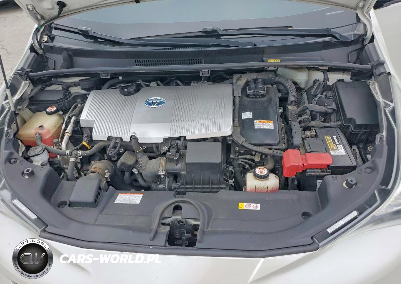 2018 Toyota Prius Four Touring VIN:JTDKARFU6J3055394 - 12