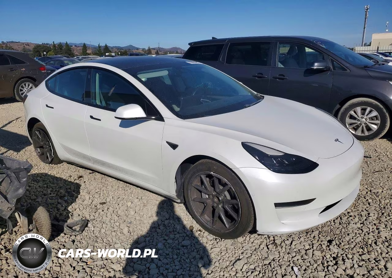 2021 Tesla Model 3 VIN:5YJ3E1EA2MF074923 - 4