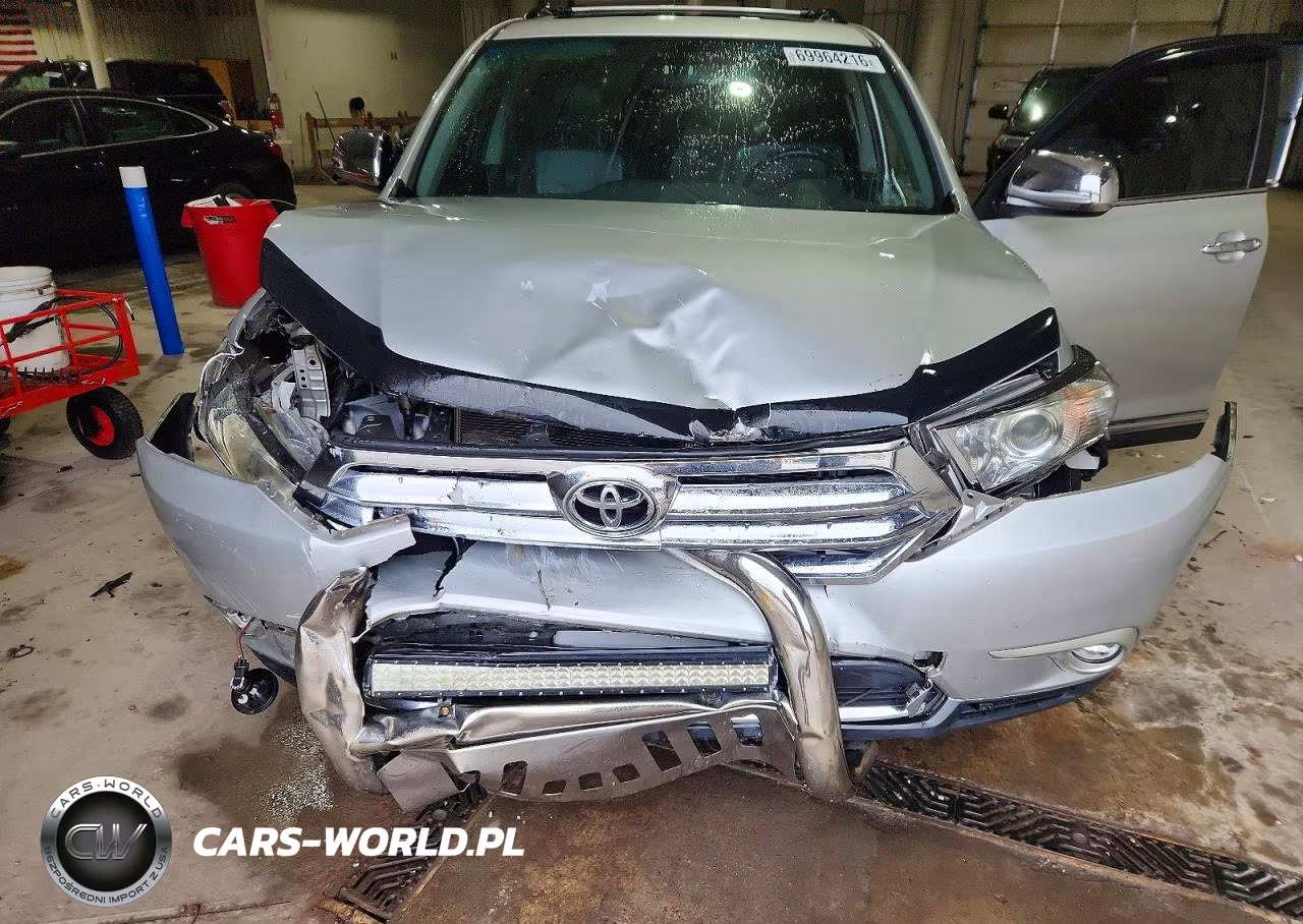 2011 Toyota Highlander Se VIN:5TDBK3EH5BS069088 - 12