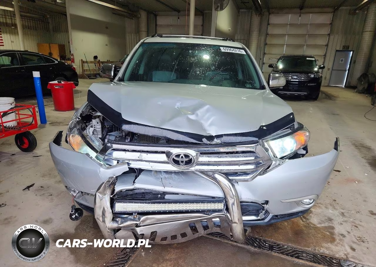 2011 Toyota Highlander Se VIN:5TDBK3EH5BS069088 - 5