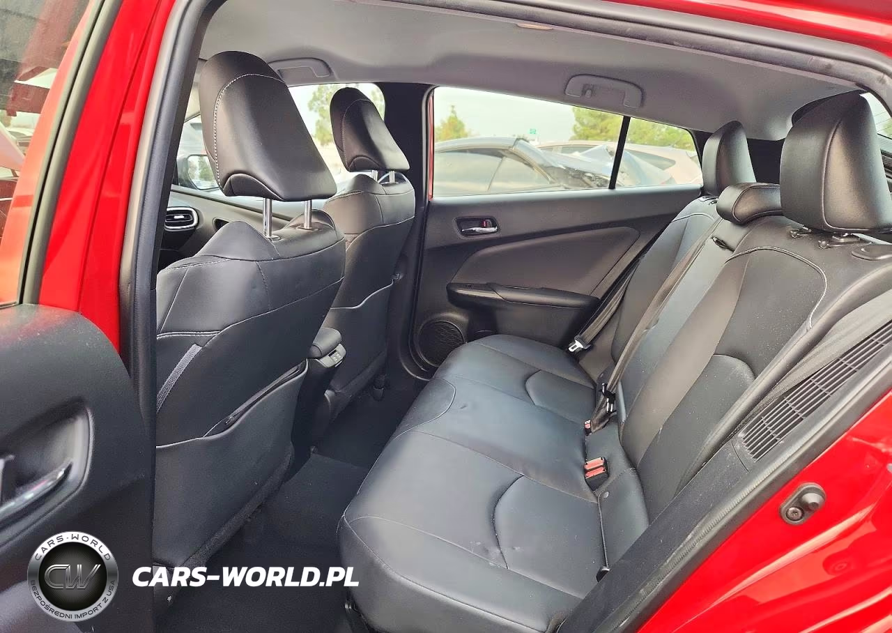 2021 Toyota Prius Prime Xle VIN:JTDKAMFP5M3185880 - 10