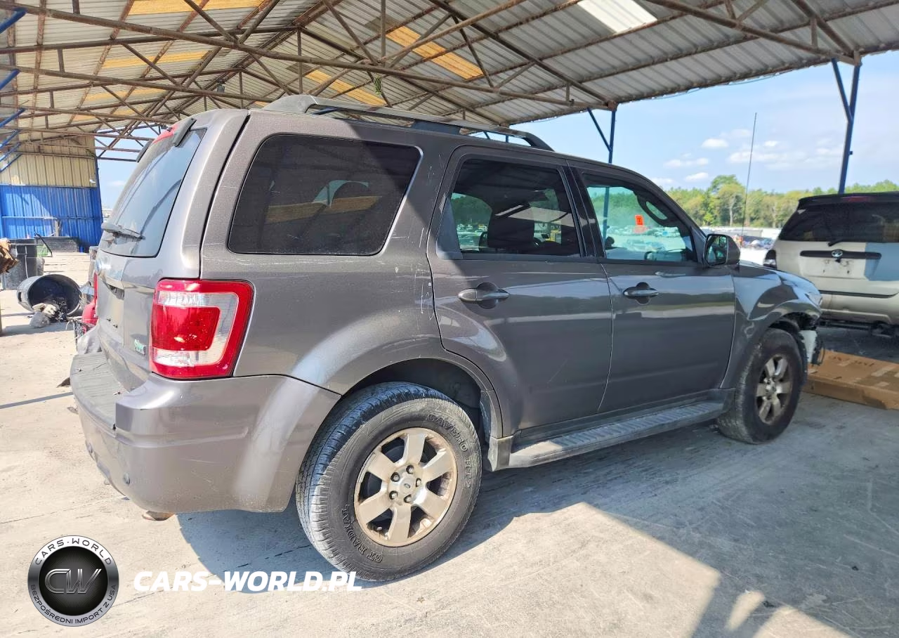 2011 Ford Escape Limited VIN:1FMCU0EG9BKC48001 - 3