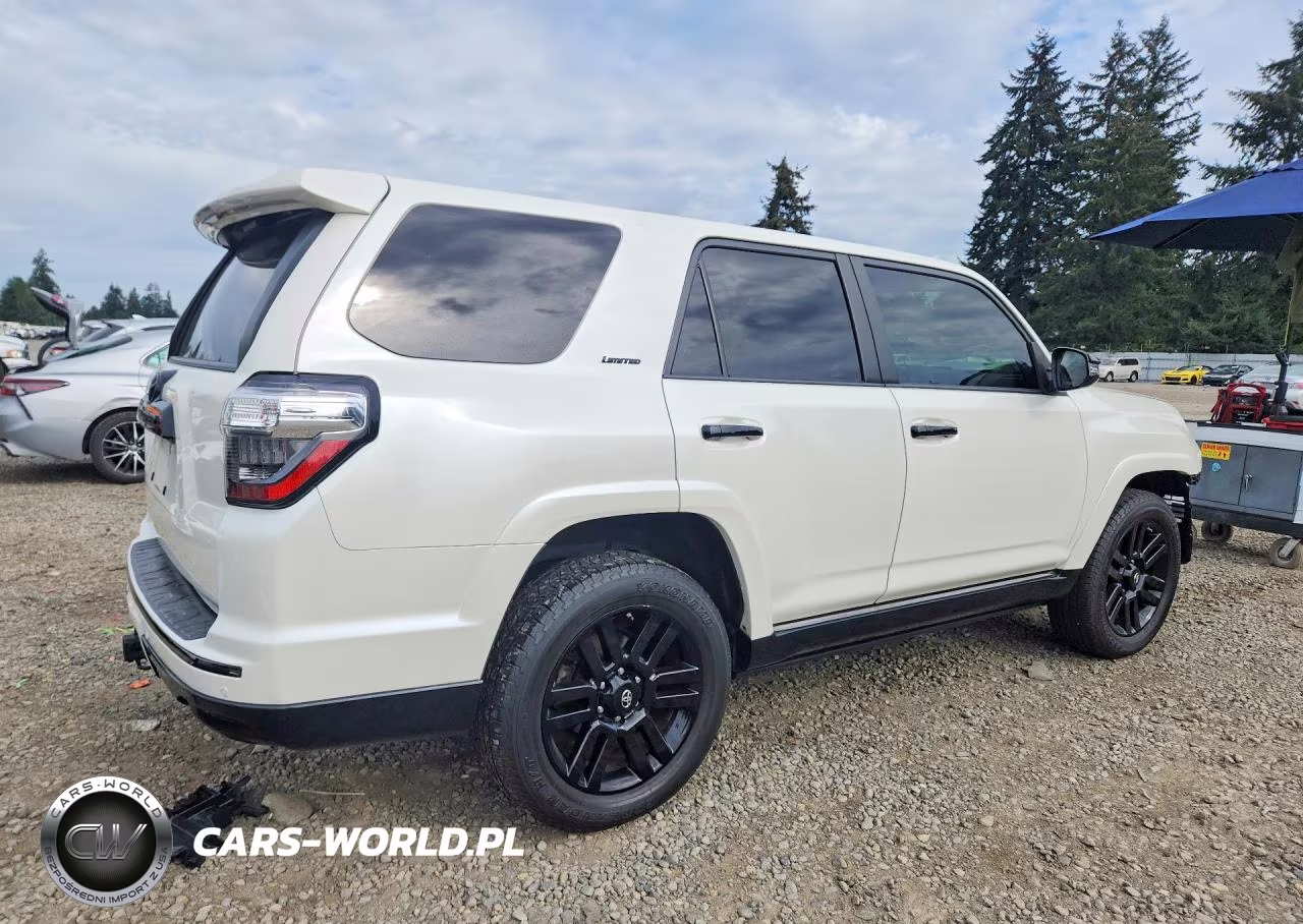 2019 Toyota 4Runner VIN:JTEBU5JR5K5723352 - 3